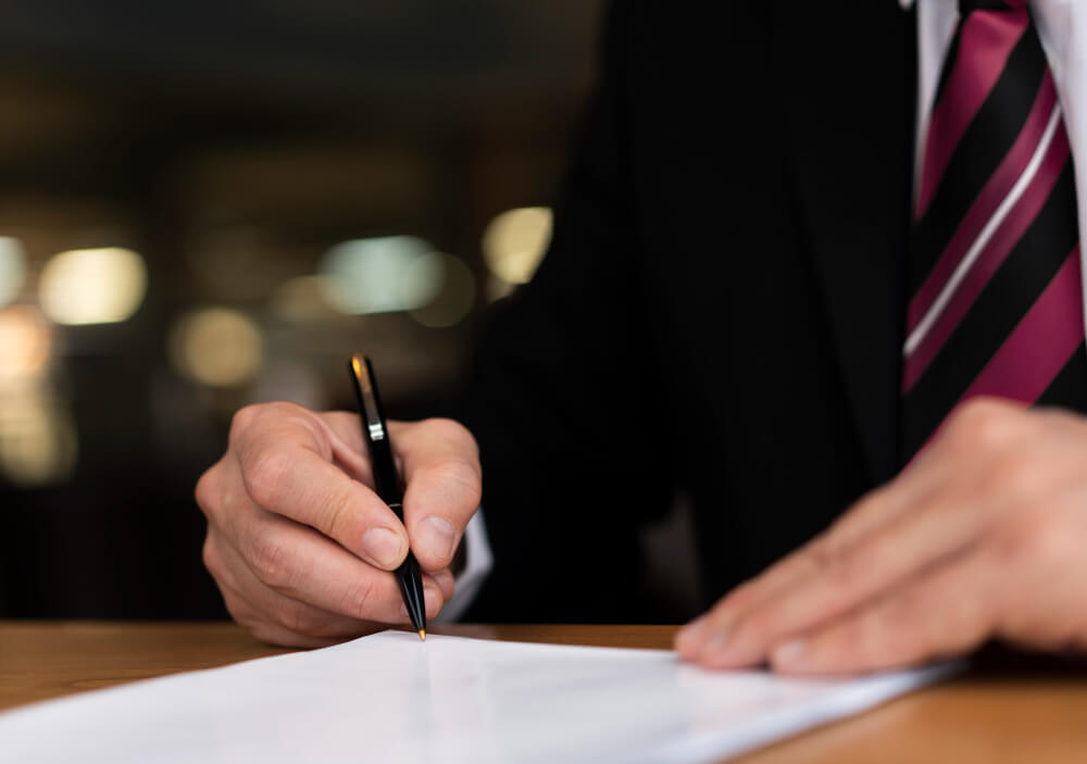 Need a Notary Near Me Open Today? Here’s Everything You Should Know