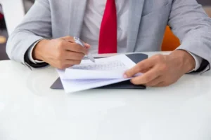 عمل وكالة شرعية من كتابة العدل بسهولة في الإمارات
