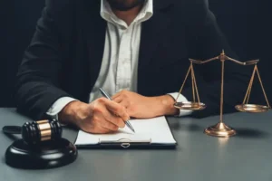 قانون الأحوال الشخصية الإماراتي الحضانة - مصلحة الطفل